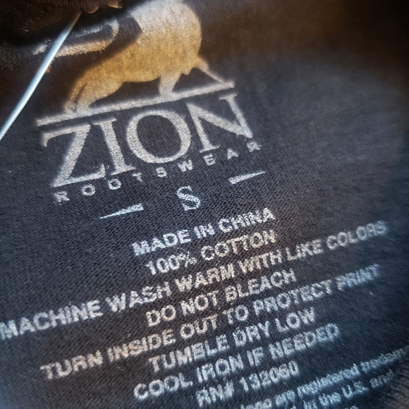 Bob Marley Unisex Shirt - Picture 3 of 4